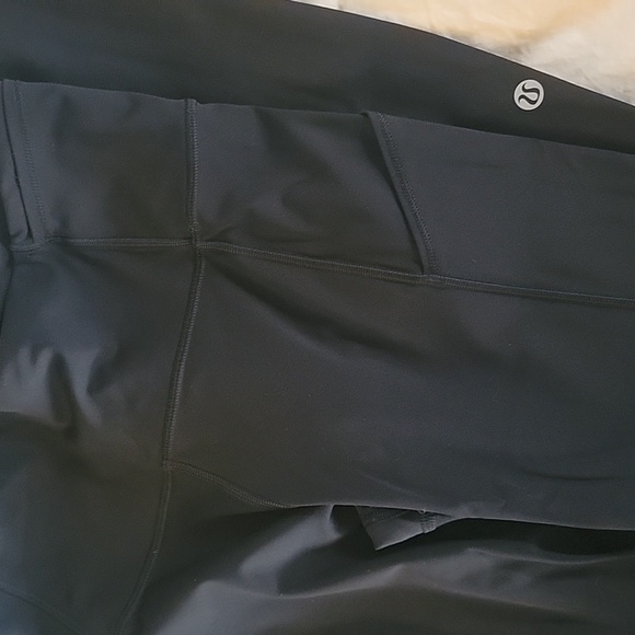 LULULEMON Leggings - Picture 3 of 4